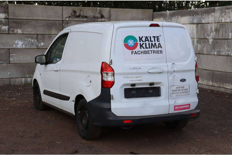 Ford Transit Courier - Furgão: foto 4 Ford Transit Courier - Furgão: foto 4