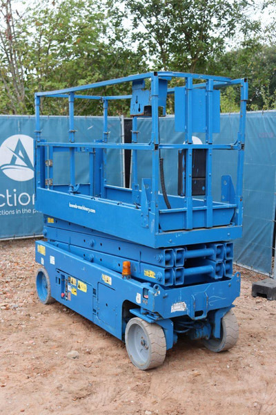 Genie GS-2032 - Plataforma de Tijera/ Plataforma de tesoura: foto 4 Genie GS-2032 - Plataforma de Tijera/ Plataforma de tesoura: foto 4