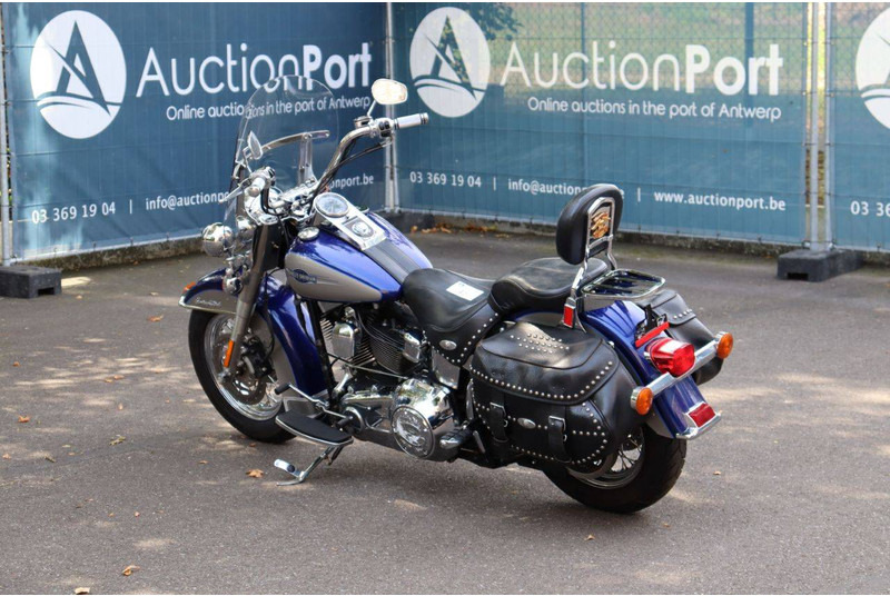 Harley-Davidson Heritage Softail Classic - Motocicleta: foto 3 Harley-Davidson Heritage Softail Classic - Motocicleta: foto 3