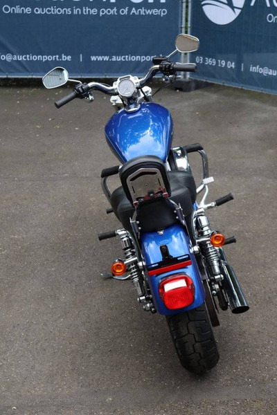 Harley-Davidson Sportster XL883 - Motocicleta: foto 5 Harley-Davidson Sportster XL883 - Motocicleta: foto 5