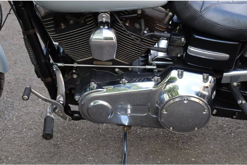 Motocicleta Harley-Davidson Super Glide Custom: foto 13