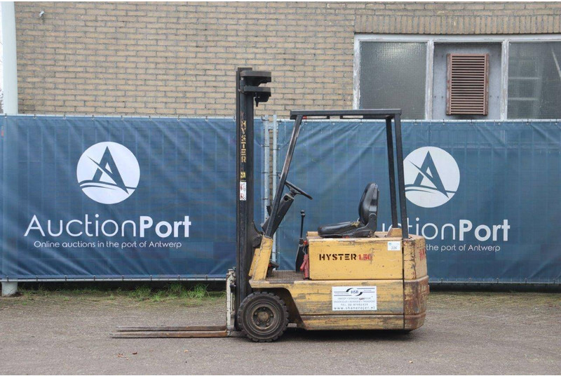 Hyster A150XL - Empilhadeira elétrica: foto 2 Hyster A150XL - Empilhadeira elétrica: foto 2