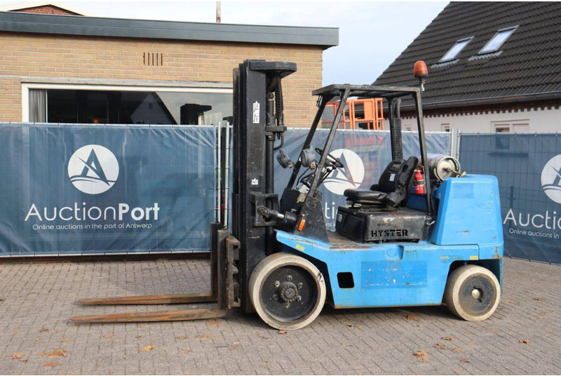 Hyster - Empilhadeira a gás: foto 1 Hyster - Empilhadeira a gás: foto 1