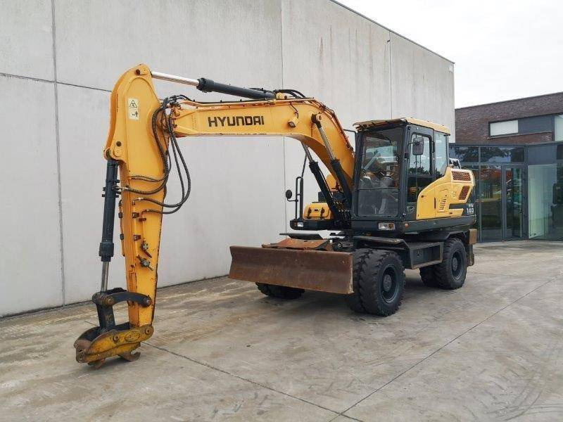 Hyundai HW140 - Escavadeira de rodas: foto 2 Hyundai HW140 - Escavadeira de rodas: foto 2