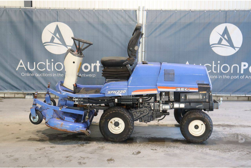 Iseki SFH220T - Cortador de grama: foto 2 Iseki SFH220T - Cortador de grama: foto 2