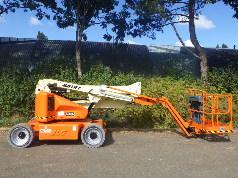 JLG E450AJ - Plataforma articulada: foto 1 JLG E450AJ - Plataforma articulada: foto 1