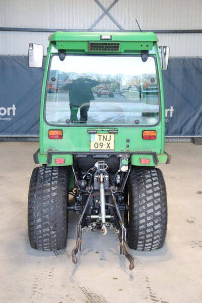 John Deere 2320 - Trator: foto 5 John Deere 2320 - Trator: foto 5