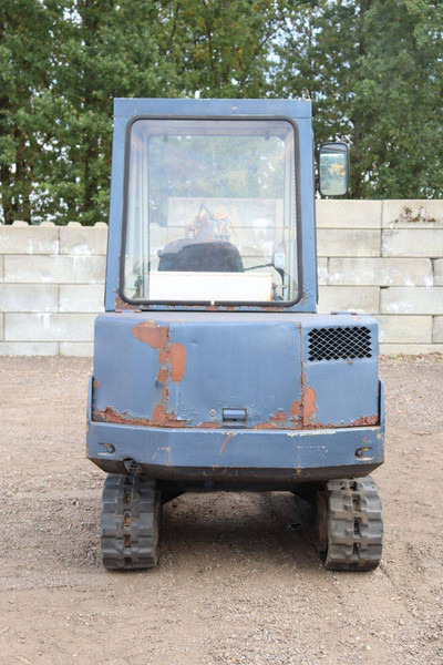 Komatsu PC10-6 - Escavadora de rastos: foto 5 Komatsu PC10-6 - Escavadora de rastos: foto 5