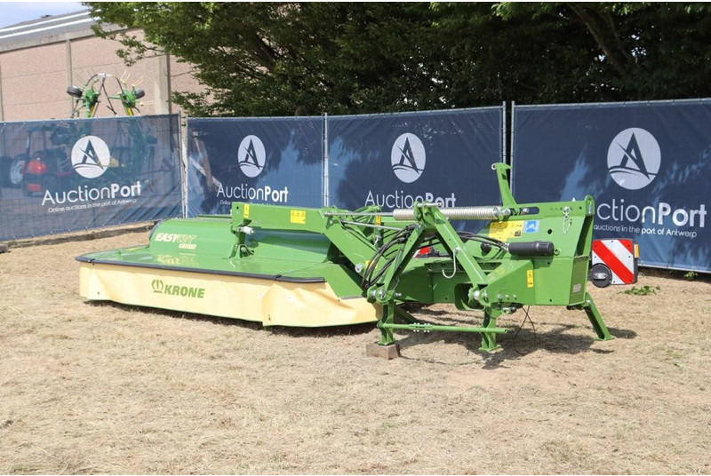 Krone EasyCut R 320 CV - Gadanheira: foto 4 Krone EasyCut R 320 CV - Gadanheira: foto 4