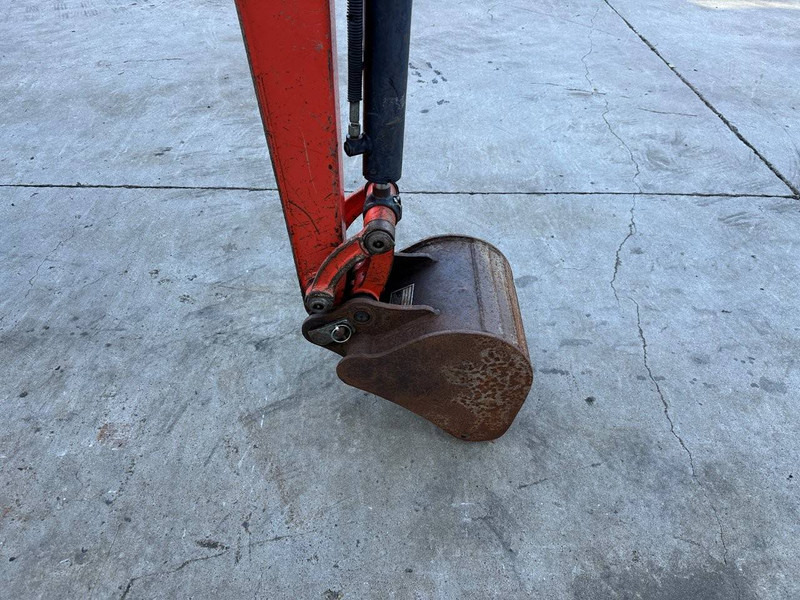 Mini escavadeira Kubota KX016-4: foto 12