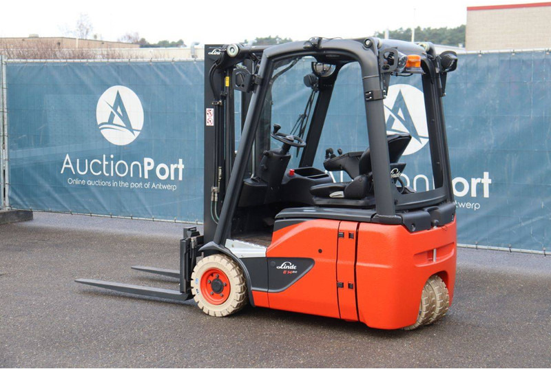 Linde E14-02 - Empilhadeira elétrica: foto 3 Linde E14-02 - Empilhadeira elétrica: foto 3