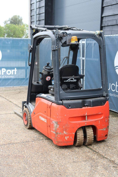 Linde E16-01 - Empilhadeira elétrica: foto 4 Linde E16-01 - Empilhadeira elétrica: foto 4