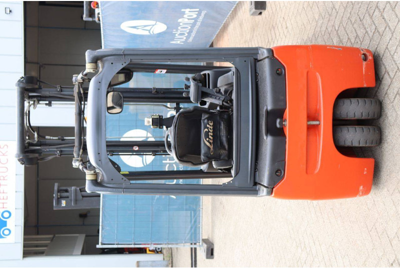 Linde E20L-01 - Empilhadeira elétrica: foto 5 Linde E20L-01 - Empilhadeira elétrica: foto 5
