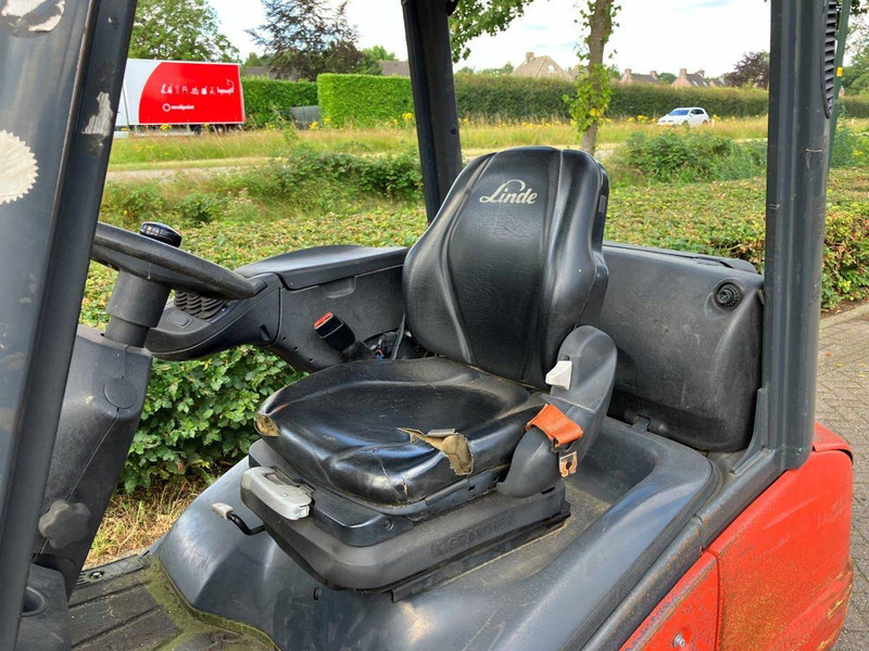 Empilhadeira a gás Linde H20T-01: foto 11 Empilhadeira a gás Linde H20T-01: foto 11