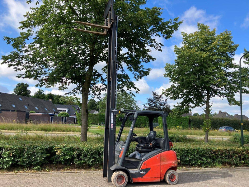 Empilhadeira a gás Linde H20T-01: foto 15 Empilhadeira a gás Linde H20T-01: foto 15