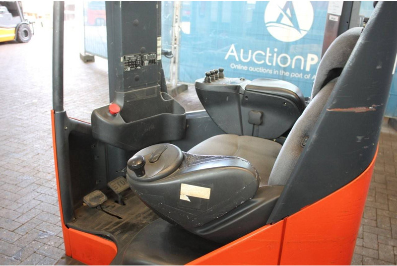 Empilhador retráctil Linde R14X-03: foto 13