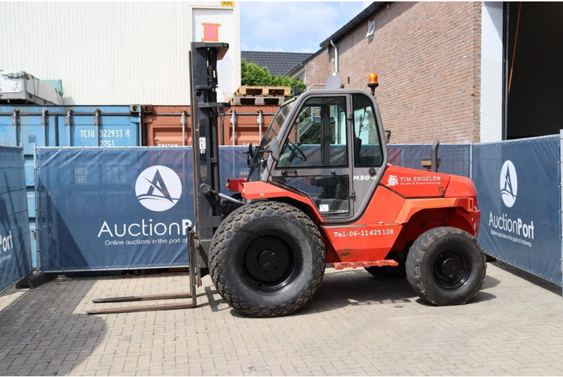 Manitou M30-4 - Empilhador todo-o-terreno: foto 1 Manitou M30-4 - Empilhador todo-o-terreno: foto 1