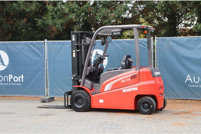 Manitou ME 425 - Empilhadeira elétrica: foto 3 Manitou ME 425 - Empilhadeira elétrica: foto 3