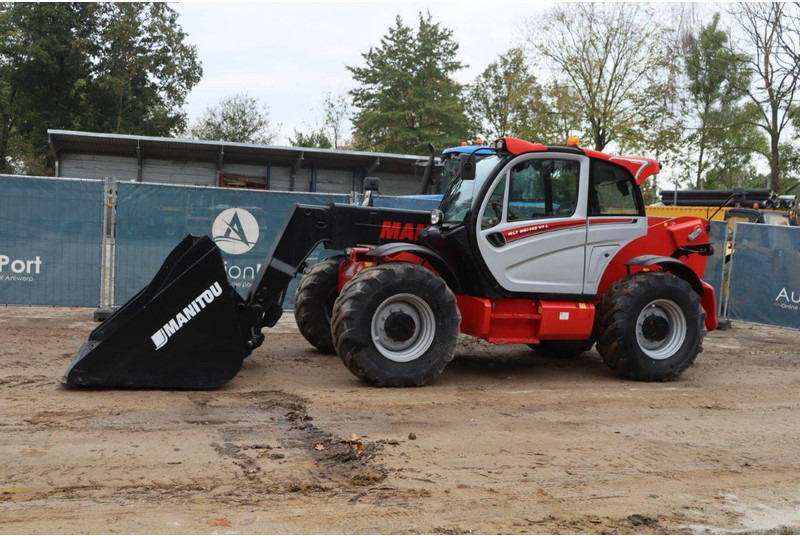 Manitou MLT 961 - Empilhador telescópico: foto 1 Manitou MLT 961 - Empilhador telescópico: foto 1