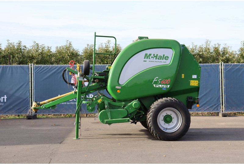 McHale F5500 Plus - Máquina agrícola: foto 2 McHale F5500 Plus - Máquina agrícola: foto 2