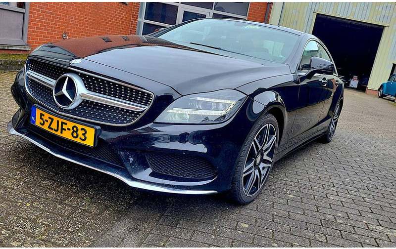 Mercedes-Benz CLS-Klasse 350 BlueTec AMG-Line - Sedã: foto 3 Mercedes-Benz CLS-Klasse 350 BlueTec AMG-Line - Sedã: foto 3