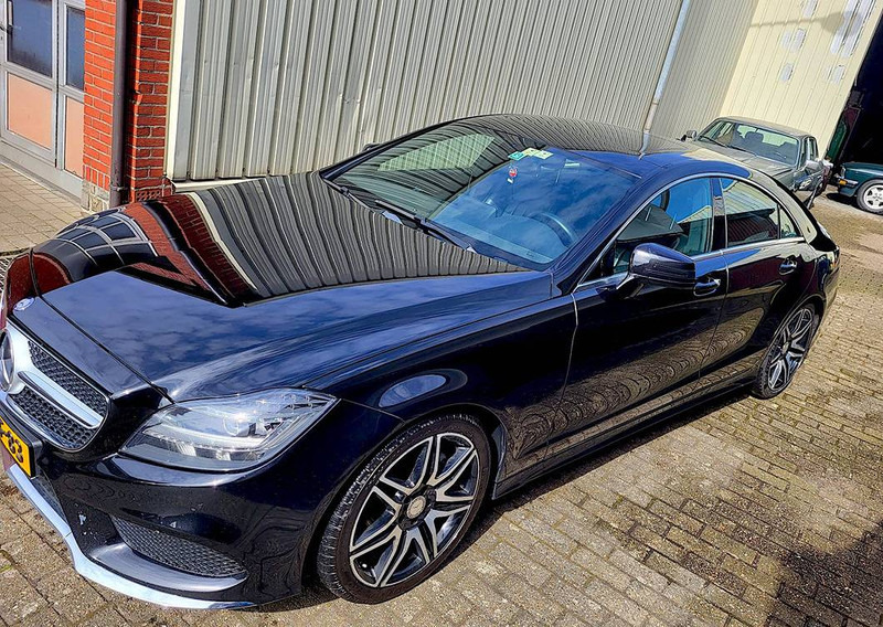 Mercedes-Benz CLS-Klasse 350 BlueTec AMG-Line - Sedã: foto 4 Mercedes-Benz CLS-Klasse 350 BlueTec AMG-Line - Sedã: foto 4
