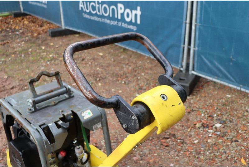 Placas vibratórias Neuson DPU3760: foto 18 Placas vibratórias Neuson DPU3760: foto 18