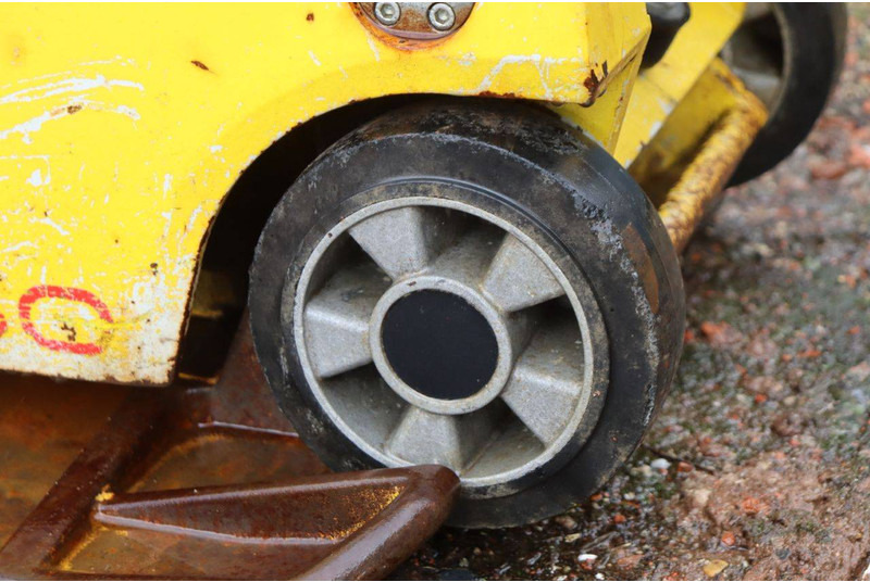 Placas vibratórias Neuson DPU3760: foto 17 Placas vibratórias Neuson DPU3760: foto 17