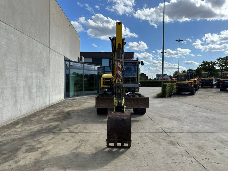 Neuson EW100 - Escavadeira de rodas: foto 2 Neuson EW100 - Escavadeira de rodas: foto 2
