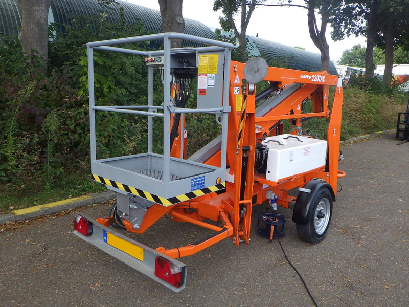 Nifty 120TAC - Plataforma articulada: foto 3 Nifty 120TAC - Plataforma articulada: foto 3