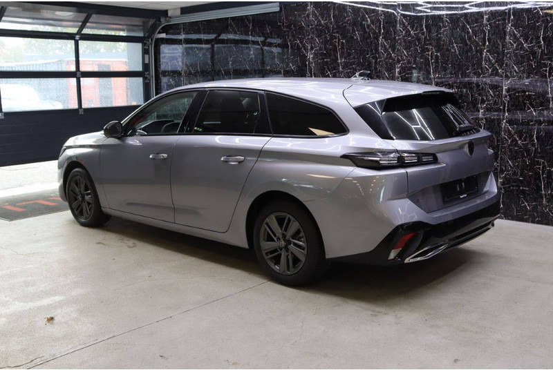 Peugeot 308 SW - Automóvel: foto 4 Peugeot 308 SW - Automóvel: foto 4