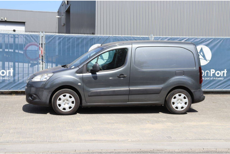 Peugeot Partner - Furgão: foto 1 Peugeot Partner - Furgão: foto 1