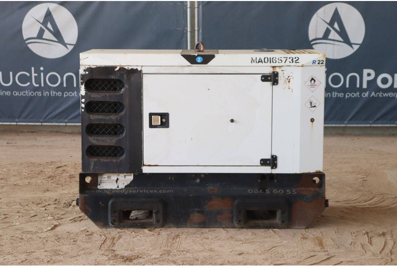 SDMO R22C3 - Gerador elétrico: foto 2 SDMO R22C3 - Gerador elétrico: foto 2