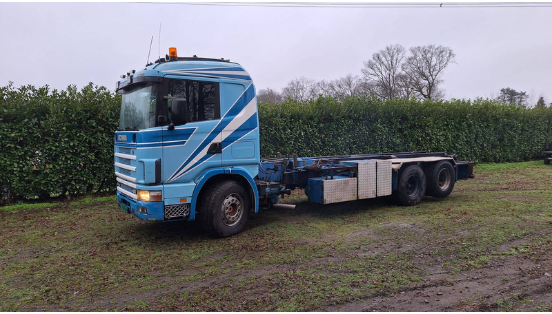 Scania R144 GB 6X2 NA 90190 - Caminhão transportador de contêineres/ Caixa móvel: foto 3 Scania R144 GB 6X2 NA 90190 - Caminhão transportador de contêineres/ Caixa móvel: foto 3