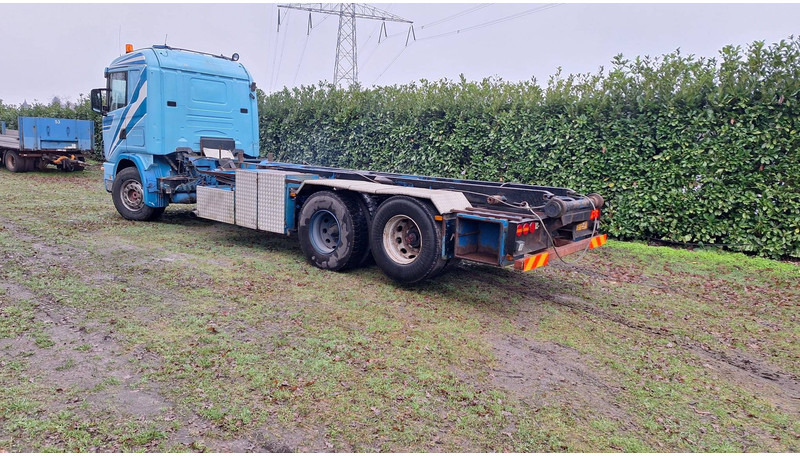 Scania R144 GB 6X2 NA 90190 - Caminhão transportador de contêineres/ Caixa móvel: foto 2 Scania R144 GB 6X2 NA 90190 - Caminhão transportador de contêineres/ Caixa móvel: foto 2