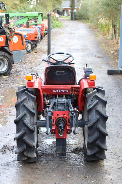 Shibaura P17F - Trator: foto 5 Shibaura P17F - Trator: foto 5