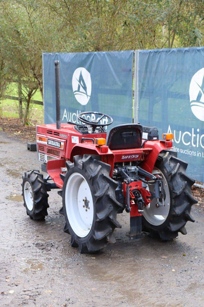 Shibaura P17F - Trator: foto 4 Shibaura P17F - Trator: foto 4