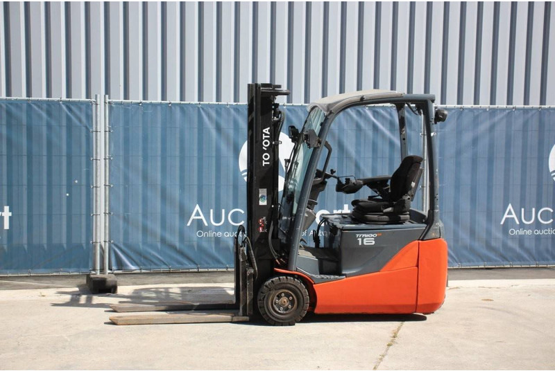 Toyota 8FBEK16T - Empilhadeira elétrica: foto 1 Toyota 8FBEK16T - Empilhadeira elétrica: foto 1