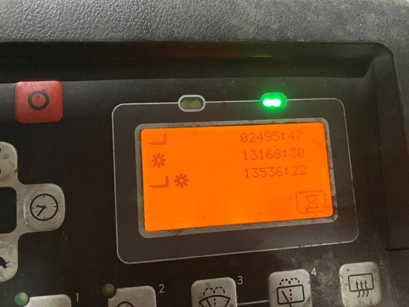 Empilhadeira elétrica Toyota 8FBM16T: foto 13 Empilhadeira elétrica Toyota 8FBM16T: foto 13