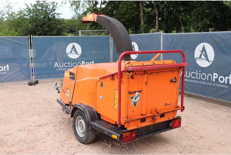 VERMEER V1505 - Estilhaçadora de madeira: foto 4 VERMEER V1505 - Estilhaçadora de madeira: foto 4
