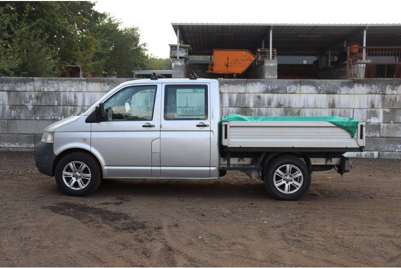 Volkswagen Transporter 7JD-AXA2D - Furgão: foto 2 Volkswagen Transporter 7JD-AXA2D - Furgão: foto 2