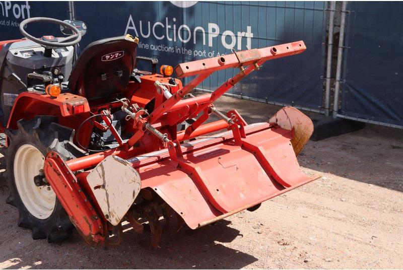 Trator Yanmar Ke-3D: foto 16