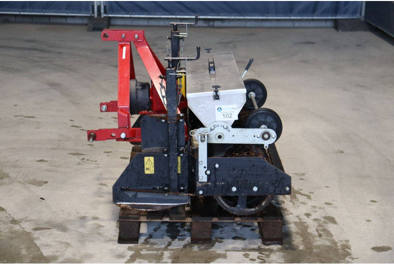 Tema MGT 1000 - Máquina para semear: foto 4 Tema MGT 1000 - Máquina para semear: foto 4