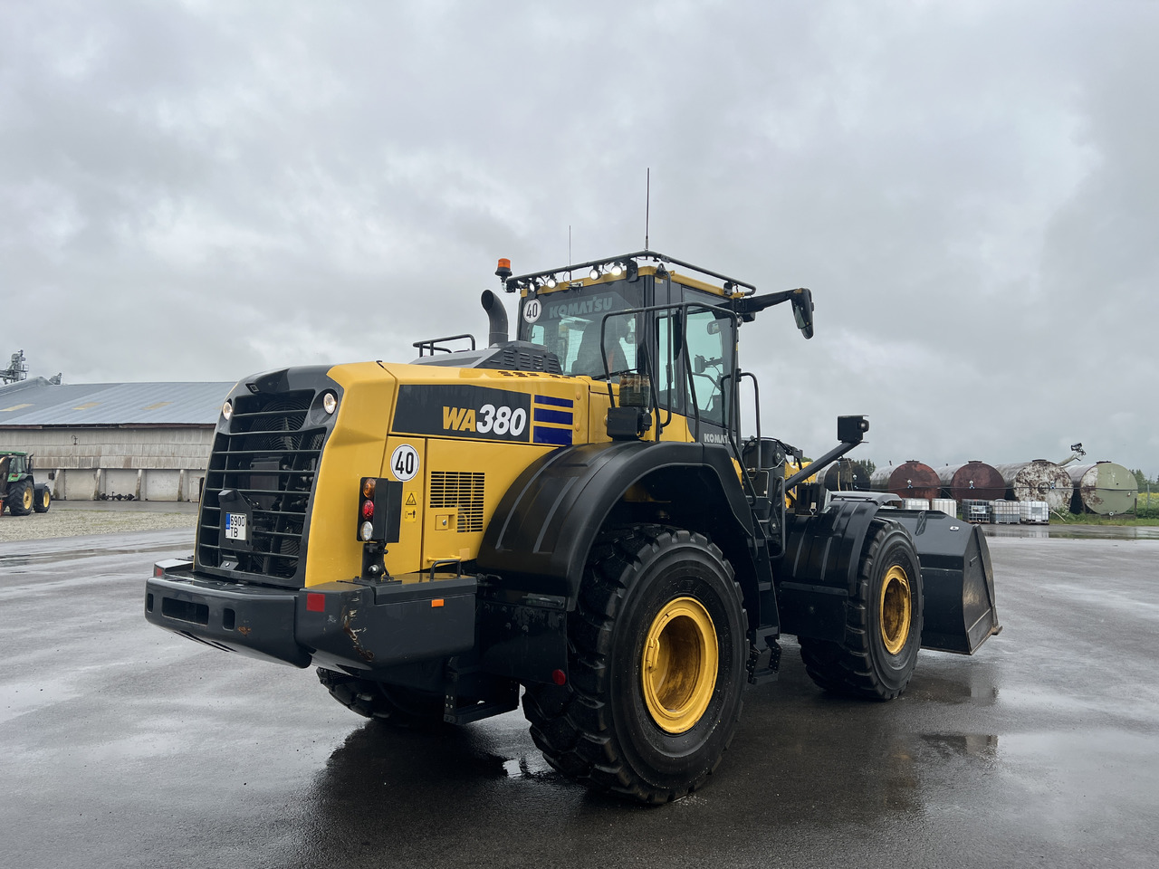 KOMATSU WA 380-8E0 - Carregadeira de rodas: foto 5 KOMATSU WA 380-8E0 - Carregadeira de rodas: foto 5