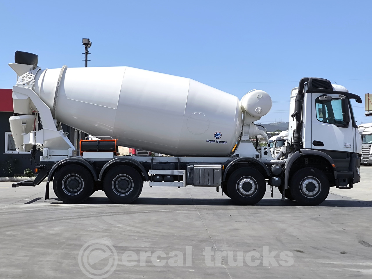 MERCEDES-BENZ 2021 AROCS 4142/AUTO-AC-EURO 6 - 8X4 - CONCRETE MIXER - Caminhão basculante: foto 4 MERCEDES-BENZ 2021 AROCS 4142/AUTO-AC-EURO 6 - 8X4 - CONCRETE MIXER - Caminhão basculante: foto 4