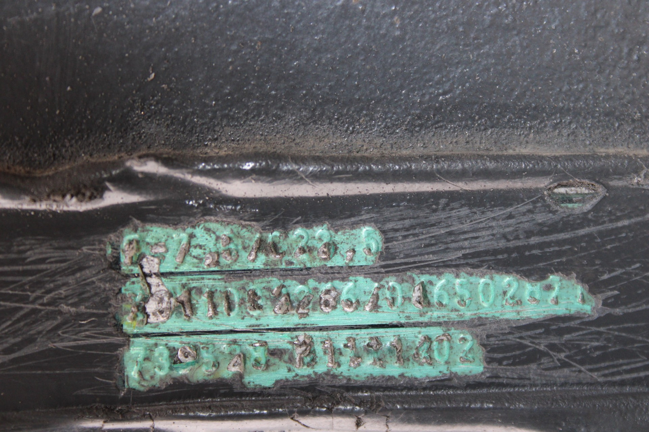 AXA FATA STANDARD MERCEDES ACTROS MP5 F-7,5-C22,5 A9603310301 - Eixo dianteiro de Caminhão: foto 3 AXA FATA STANDARD MERCEDES ACTROS MP5 F-7,5-C22,5 A9603310301 - Eixo dianteiro de Caminhão: foto 3