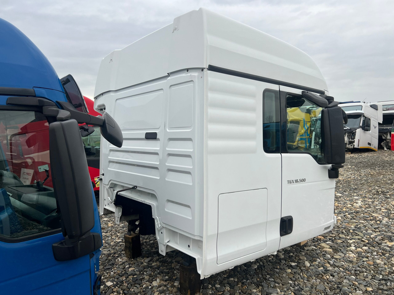 CABINA MAN TGX TG2 XLX - Cabine de Caminhão: foto 4 CABINA MAN TGX TG2 XLX - Cabine de Caminhão: foto 4