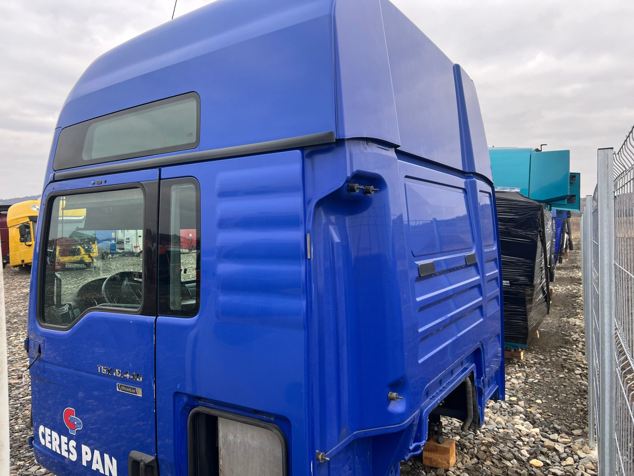 CABINA MAN TGX XXL - Cabine de Caminhão: foto 5 CABINA MAN TGX XXL - Cabine de Caminhão: foto 5