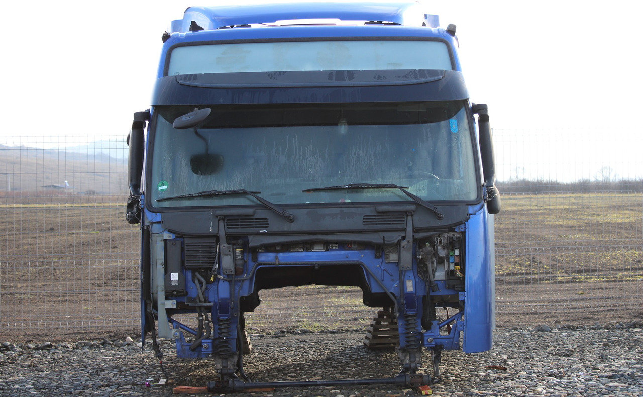 CABINA VOLVO FH13 GLOBETROTTER L2H2 - Cabine de Caminhão: foto 1 CABINA VOLVO FH13 GLOBETROTTER L2H2 - Cabine de Caminhão: foto 1