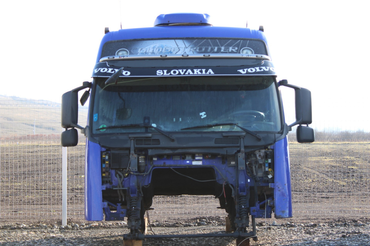 CABINA VOLVO FH13 GLOBETROTTER L2H3 - Cabine de Caminhão: foto 1 CABINA VOLVO FH13 GLOBETROTTER L2H3 - Cabine de Caminhão: foto 1